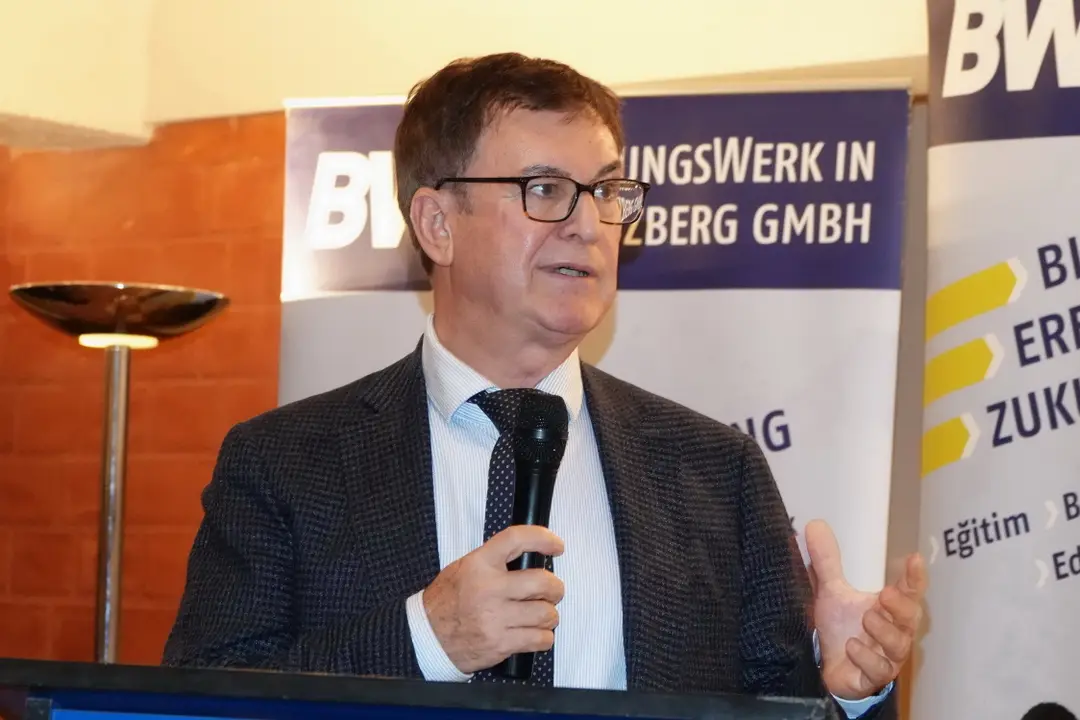 Senatör Katja Kipping: Berlin’in siz göçmenlere ihtiyacı var
