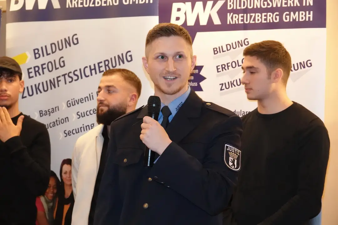 Senatör Katja Kipping: Berlin’in siz göçmenlere ihtiyacı var
