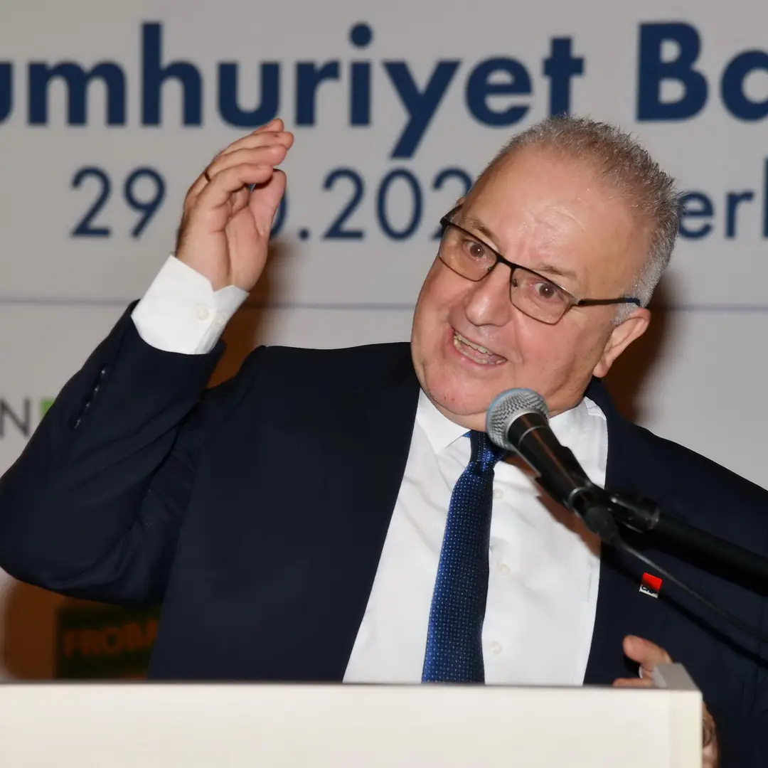CHP Berlin Cumhuriyet Balosu Muhteşemdi