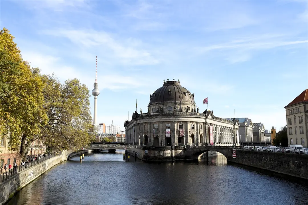 Berlin'deki Müzeler Adası her yıl milyonlarca turisti ağırlıyor