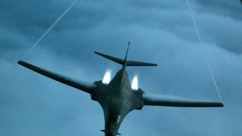 ABD'den Güney Kore'ye Stratejik Bombardıman Uçakları