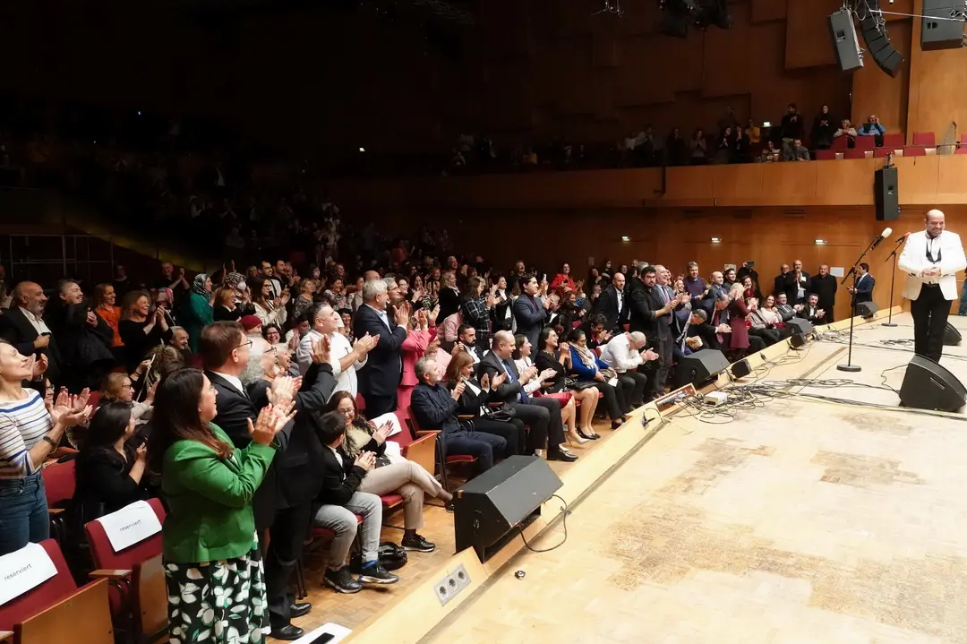 Antakya Medeniyetler Korosu`ndan muhteşem konser