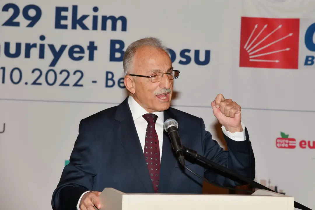 CHP Berlin Cumhuriyet Balosu Muhteşemdi
