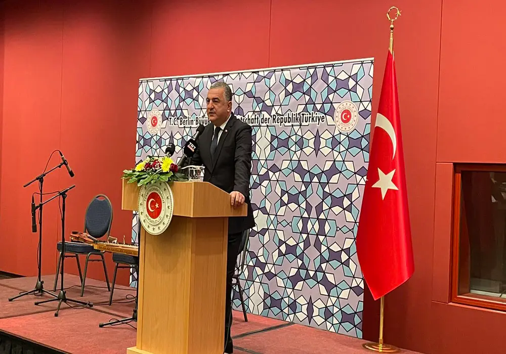 Ahmet Başar Şen