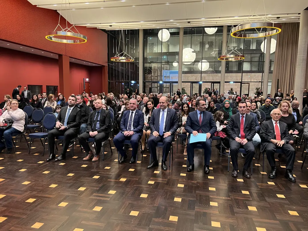 Berlin`de "24 Kasım Öğretmenler Günü" kutlandı