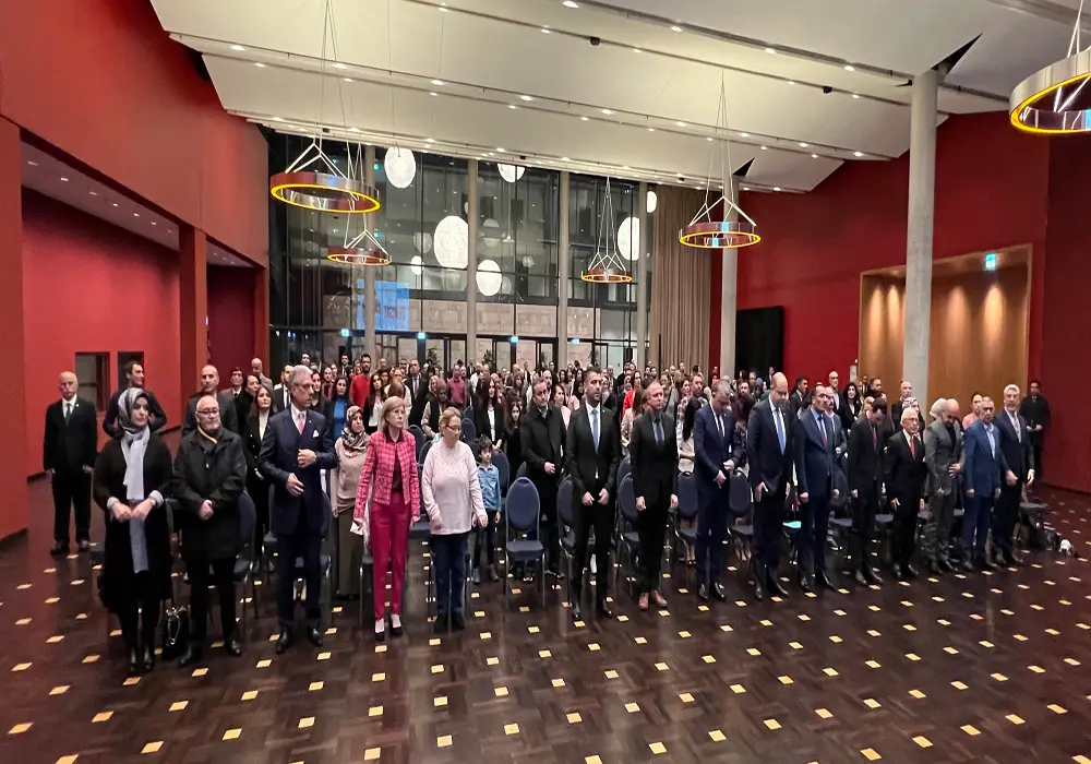 Berlin`de "24 Kasım Öğretmenler Günü" kutlandı