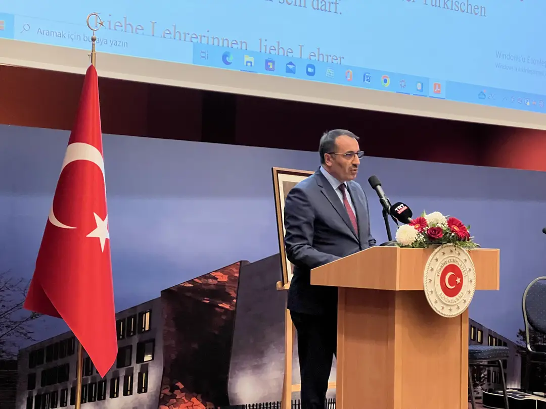 Berlin`de "24 Kasım Öğretmenler Günü" kutlandı
