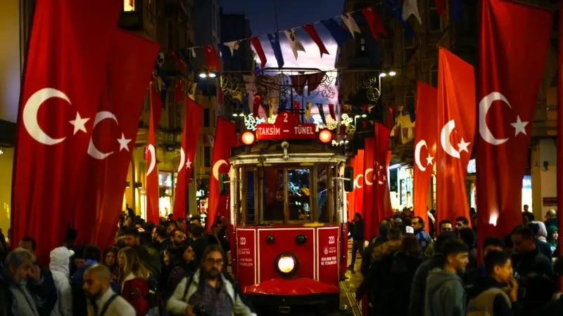 İstiklal Caddesi Saldırısıyla İlgili 17 Kişi Tutuklandı Soylu Münbiç'i İşaret Etti