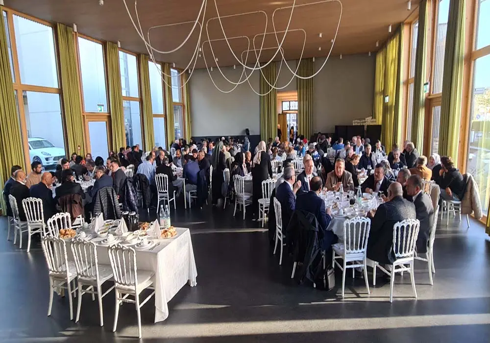 Eski Bakan Akdağ, dert ve sorunları dinledi