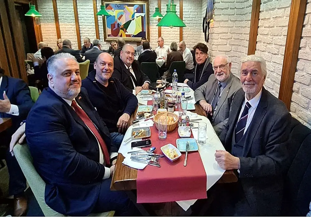 Alman Vali Bauer‘e TİAD Türk-Alman Diyalog Ödülü
