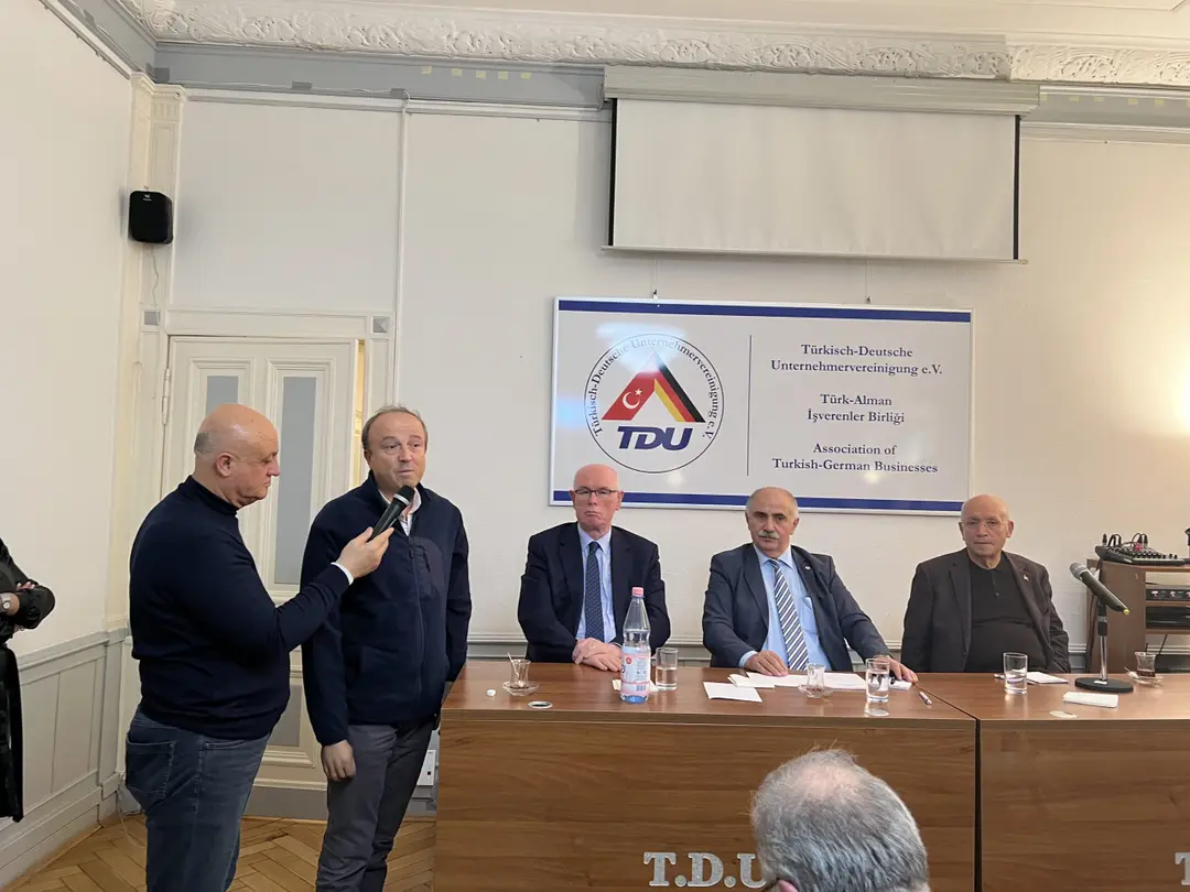 İç Anadolu Belediyeler Birliği, Berlin`de TDU`yu ziyaret etti