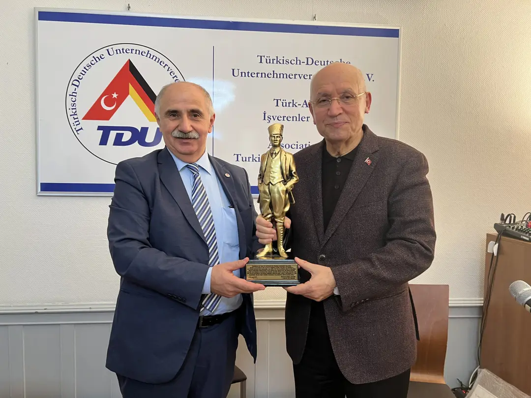 İç Anadolu Belediyeler Birliği, Berlin`de TDU`yu ziyaret etti