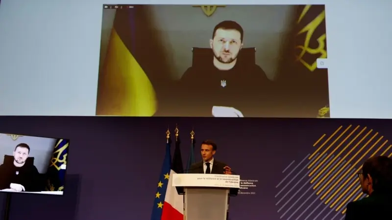 Paris'te Ukrayna'ya 1 milyar Euro Bağış Toplandı