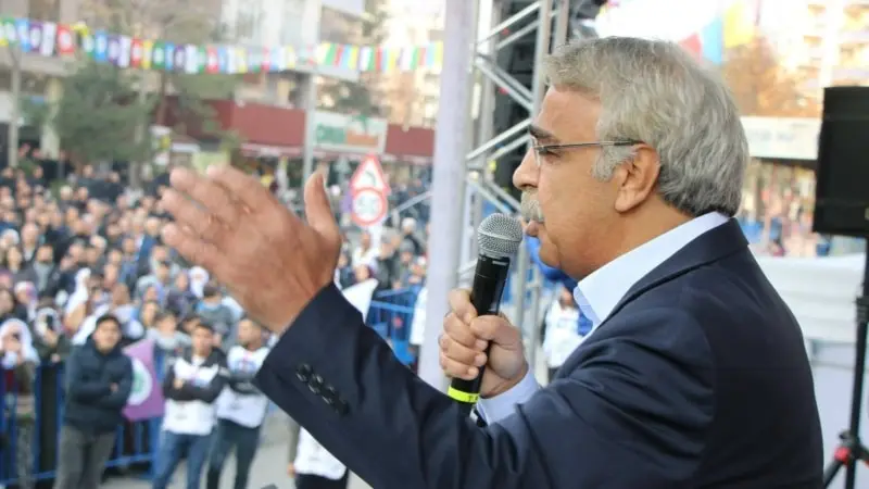 Sancar’dan Siyasi Partilere “Öcalan'la Görüşün” Çağrısı