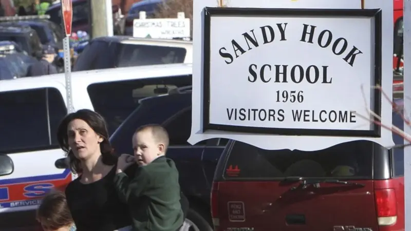 Sandy Hook Katliamı’nın Üzerinden 10 Yıl Geçti