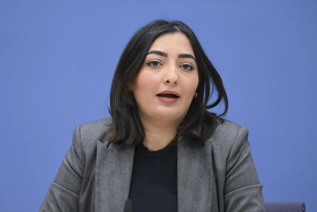 "Almanya`da ırkçılık var"