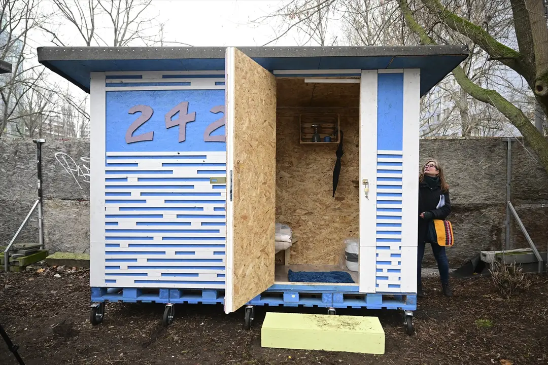 Berlin’de evsizlerin kalabileceği 3 "küçük ev" kuruldu