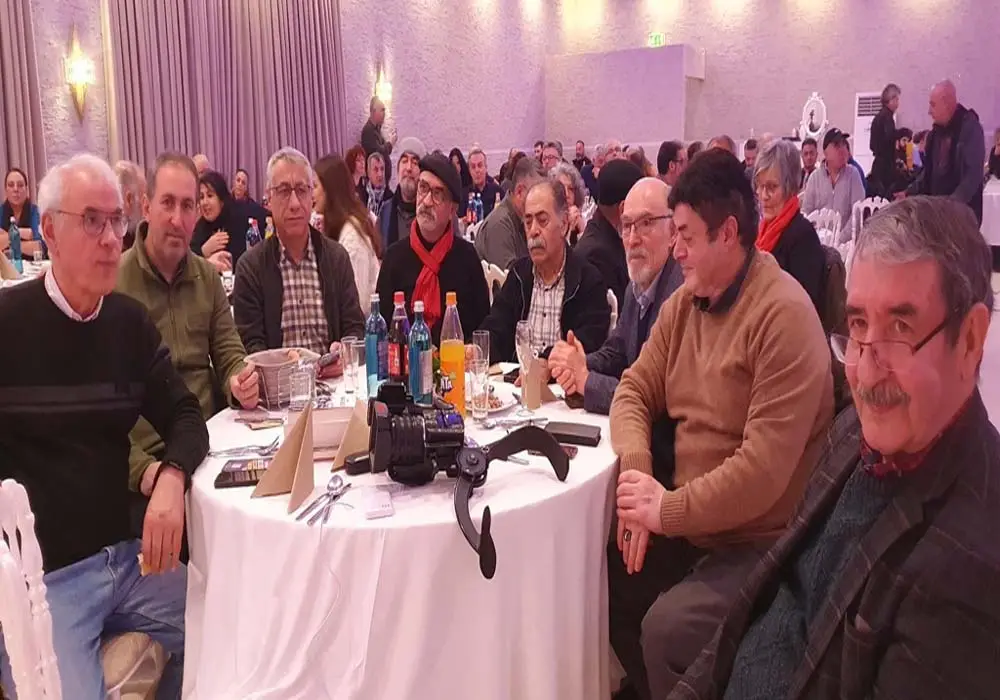 Almanya Köln ‘de Evrensel ile büyük dayanışma
