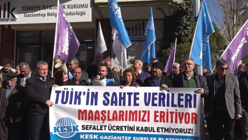 Kamu Emekçileri TÜİK Verilerini Protesto Etti