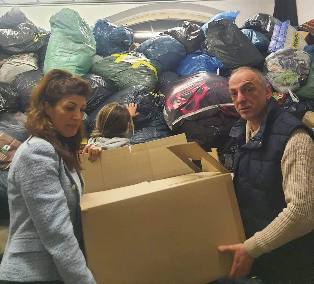 Berlin'den deprem bölgesine aralıksız yardım
