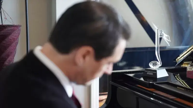 New York’ta Deprem Yardımı Konserleri