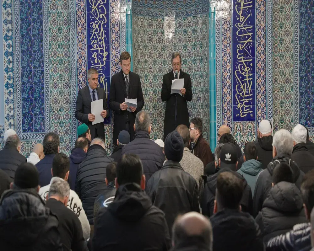 Nürnberg’de depremzedeler için gıyabi cenaze namazı