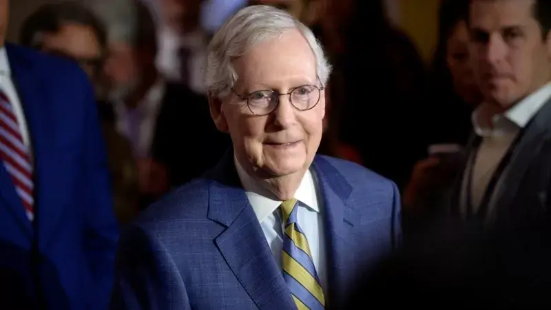 Cumhuriyetçi Lider McConnell Beyin Sarsıntısı Geçirdi