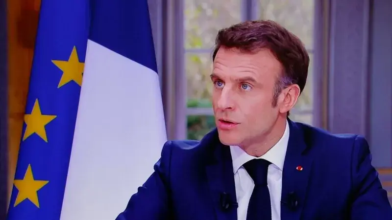 Macron "Yola Devam” Sendikalar "Greve Devam" Dedi