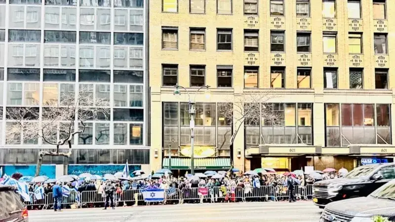 Netanyahu New York’ta Protesto Edildi
