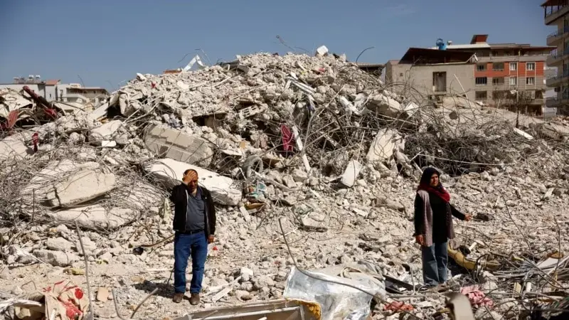 "Türkiye'de Deprem Hasarı 100 Milyar Dolardan Fazla"