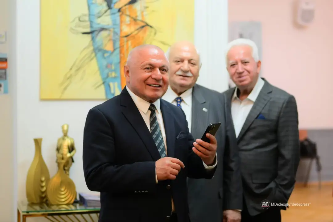 Büyükelçi Şen: Sizinle gurur duyduk
