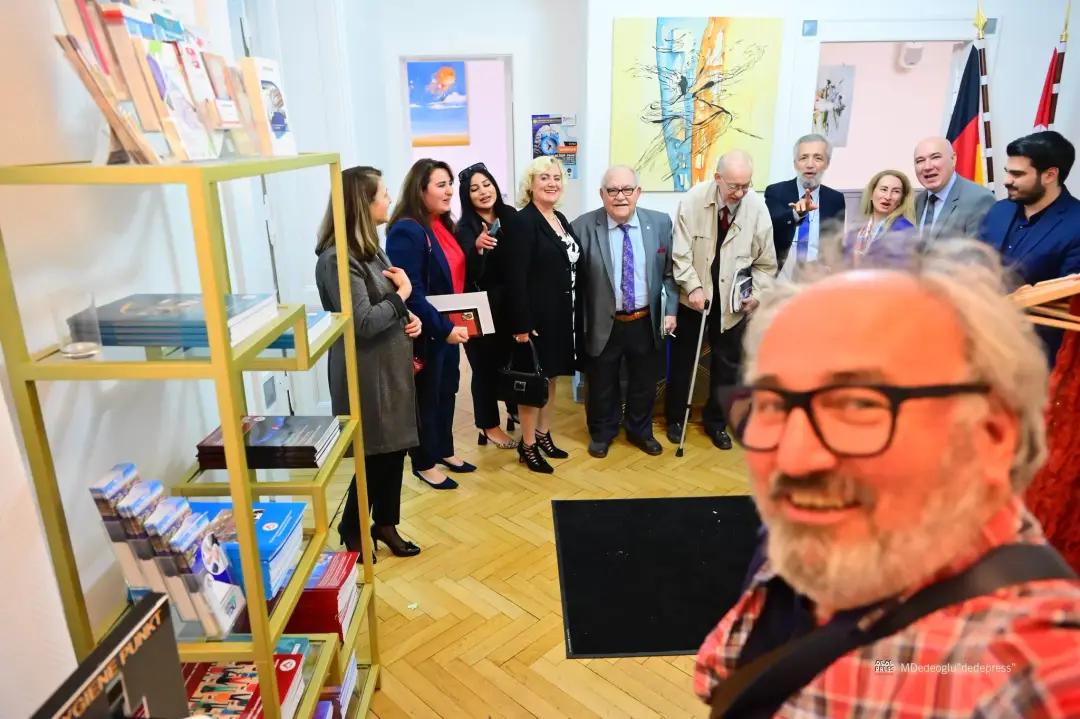 Büyükelçi Şen: Sizinle gurur duyduk