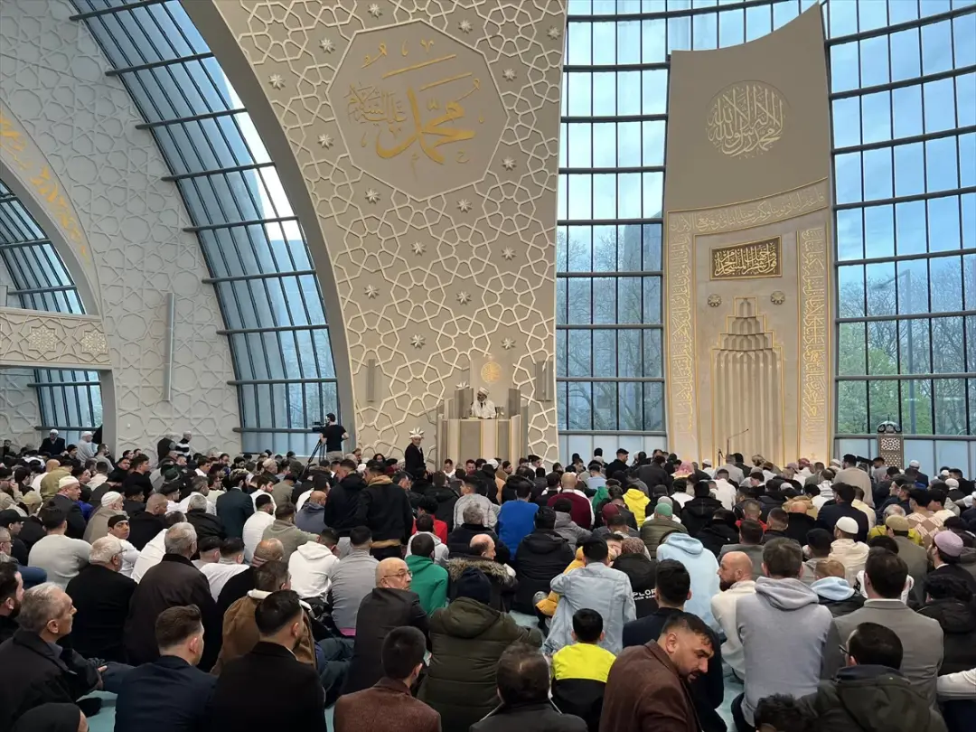 Almanya`da Ramazan Bayramı Coşkusu