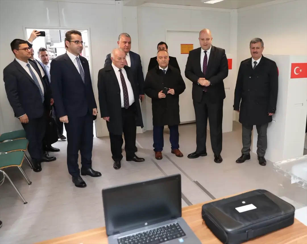 Serim: Almanya’da bir milyon 500 bin seçmen var