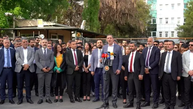 Diyarbakır Merkezli Operasyon: 4 Gazeteci Tutuklandı