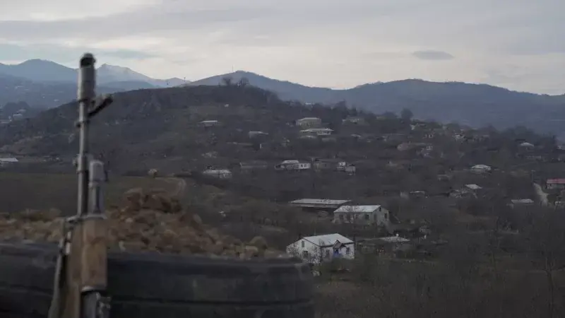 Ermeni ve Azeri Askerler Çatıştı Can Kaybı Var