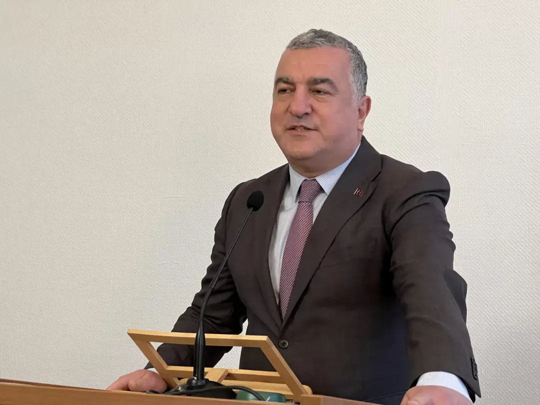 Büyükelçi Şen: Sizinle gurur duyduk