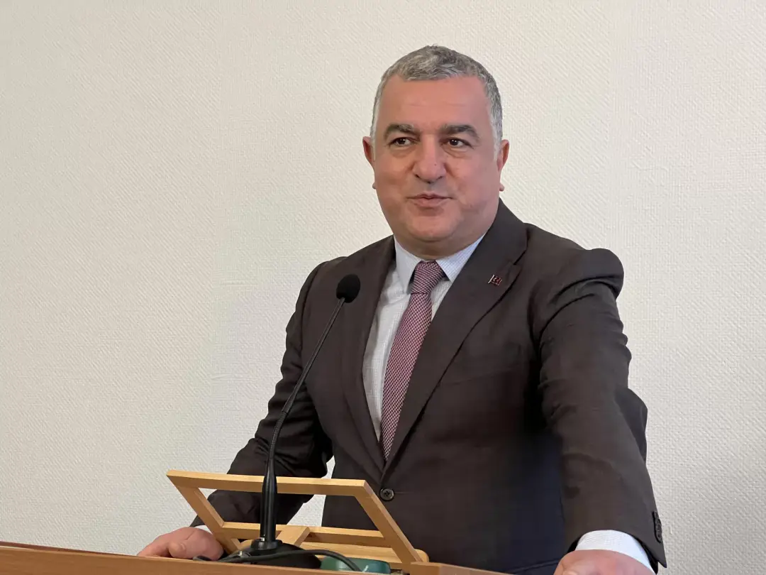 Büyükelçi Şen: Sizinle gurur duyduk