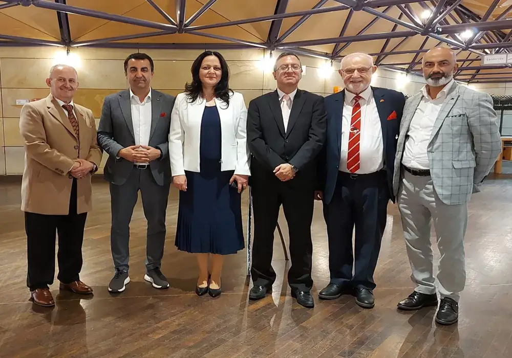 Fürth’de 23 Nisan coşkusu