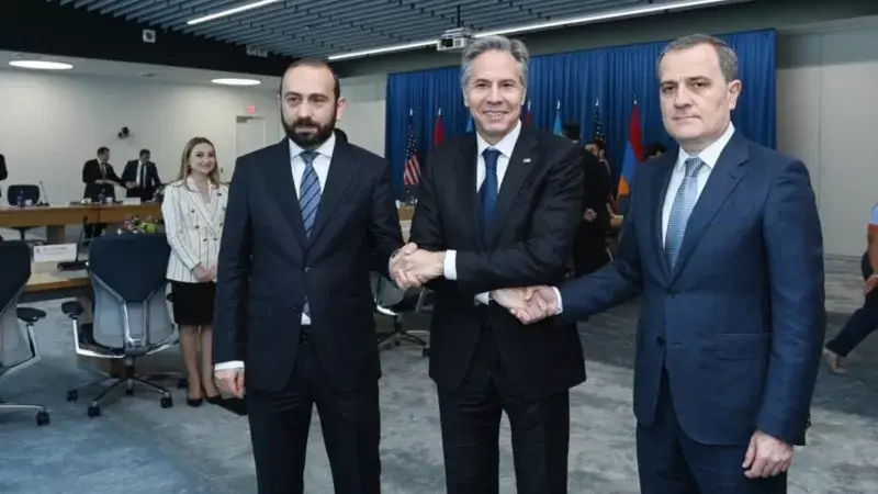 Azeri ve Ermeni Bakanlar ABD’de Görüştü