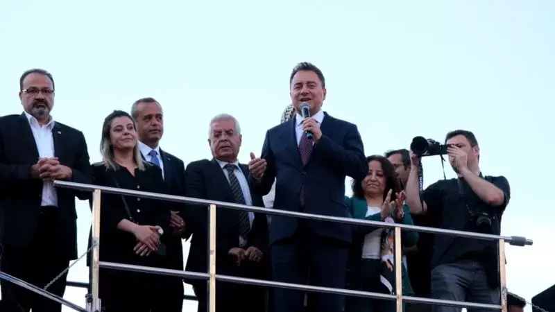 “Hükümet Sabah Akşam Halka Korku Pompalıyor’’