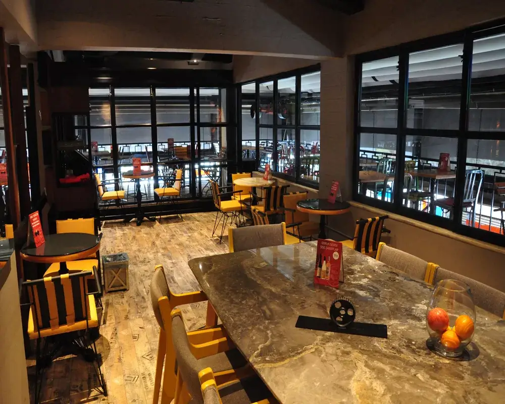 Fabbrica cafe, dostlukların bütünleştiği yer