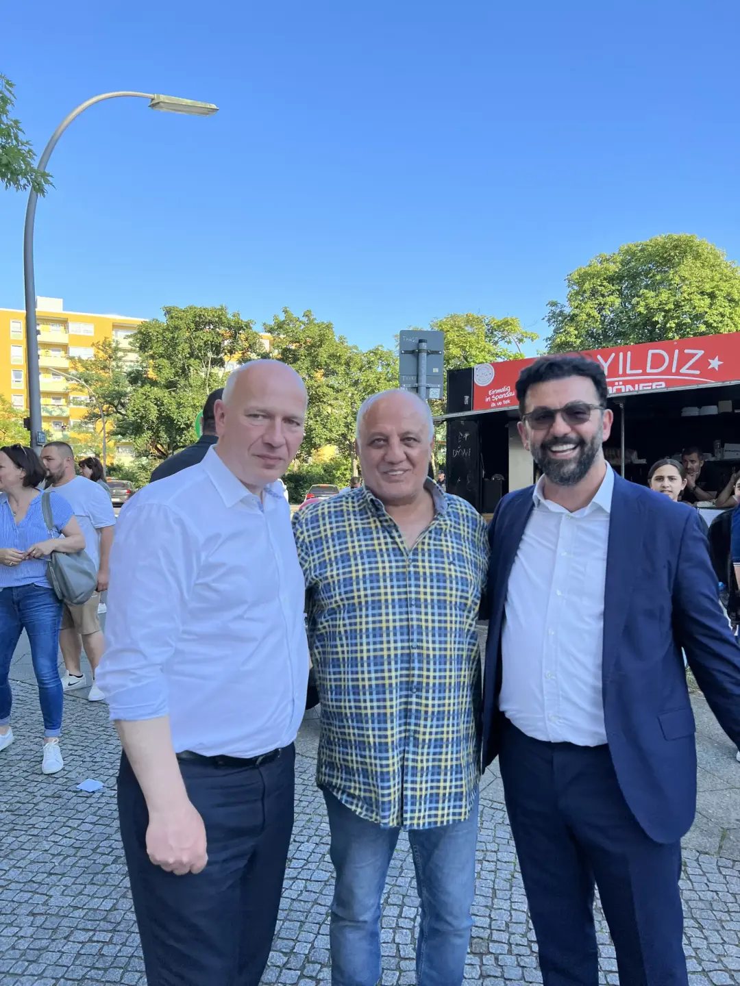 İşinsanı Kutbettin Eroğlu`na tebrik ve takdir yağdı