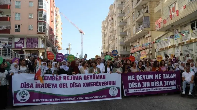 İkinci kayyım dönemi yıldönümünde 2014 yerel seçimi vurgusu