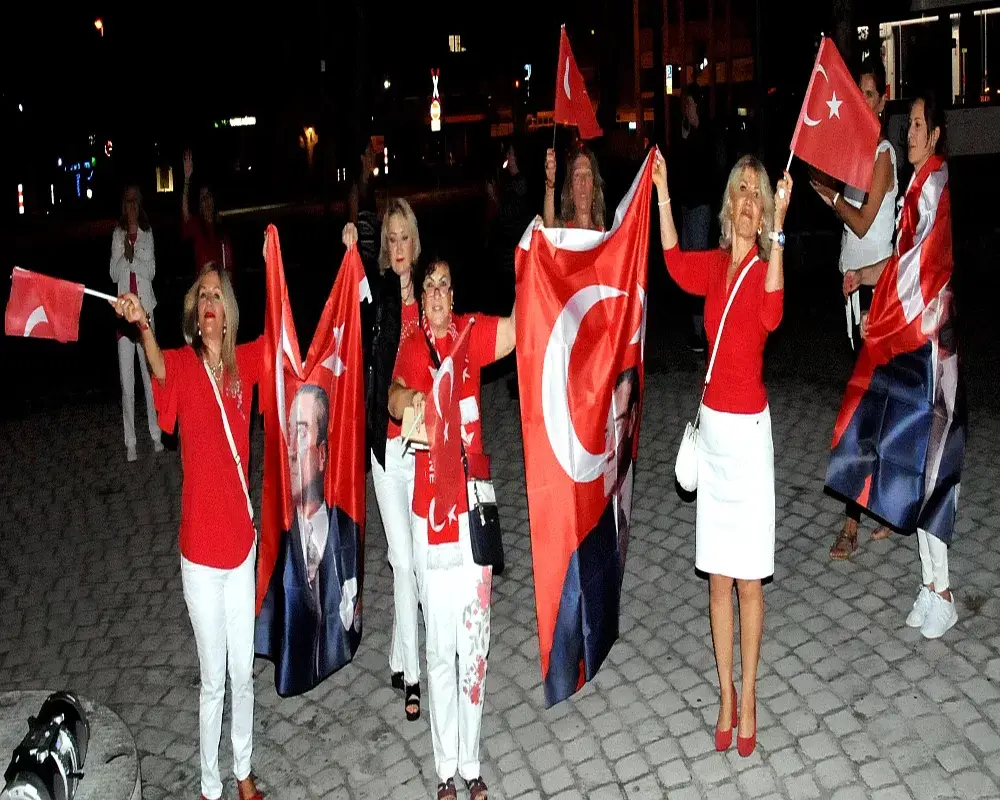 Nürnberg coştu