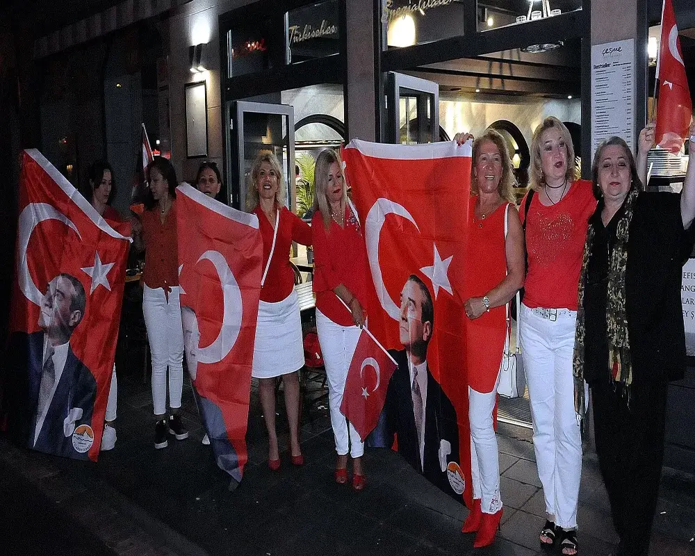 Nürnberg coştu
