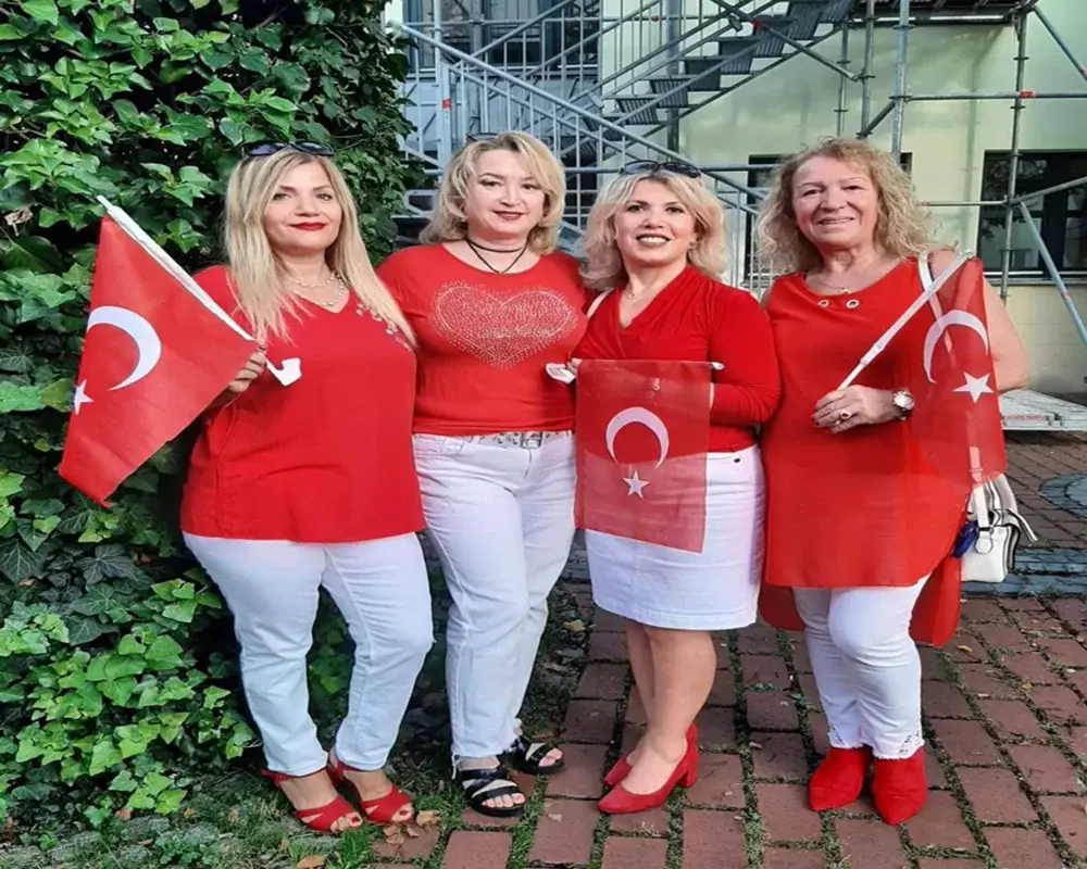 Nürnberg coştu
