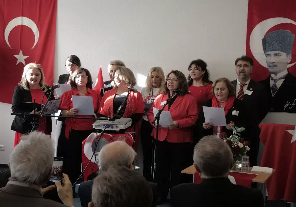 Kiel’de Türkiye Cumhuriyeti’nin Kuruluşunun 100. Yılı Coşkuyla Kutlandı
