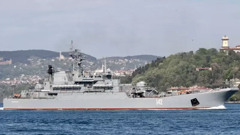 Ukrayna: "Kırım'da Rus donanmasına ait bir gemi vuruldu"