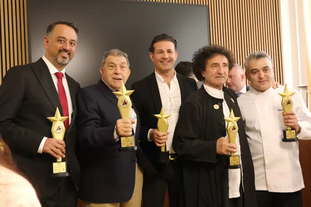 EUROTÜRK GASTROHERO’larına ‘Şükran ve Başarı Ödülleri’